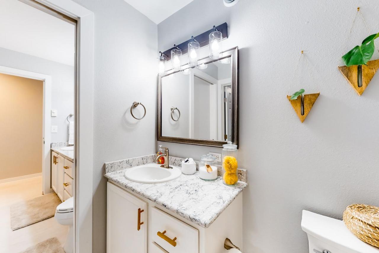 Surf'S Up Apartment Westport Bagian luar foto