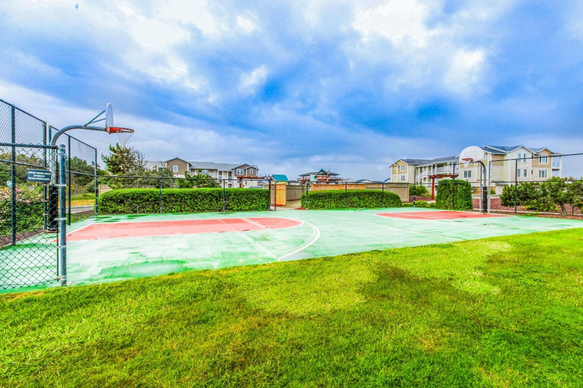 Surf'S Up Apartment Westport Bagian luar foto